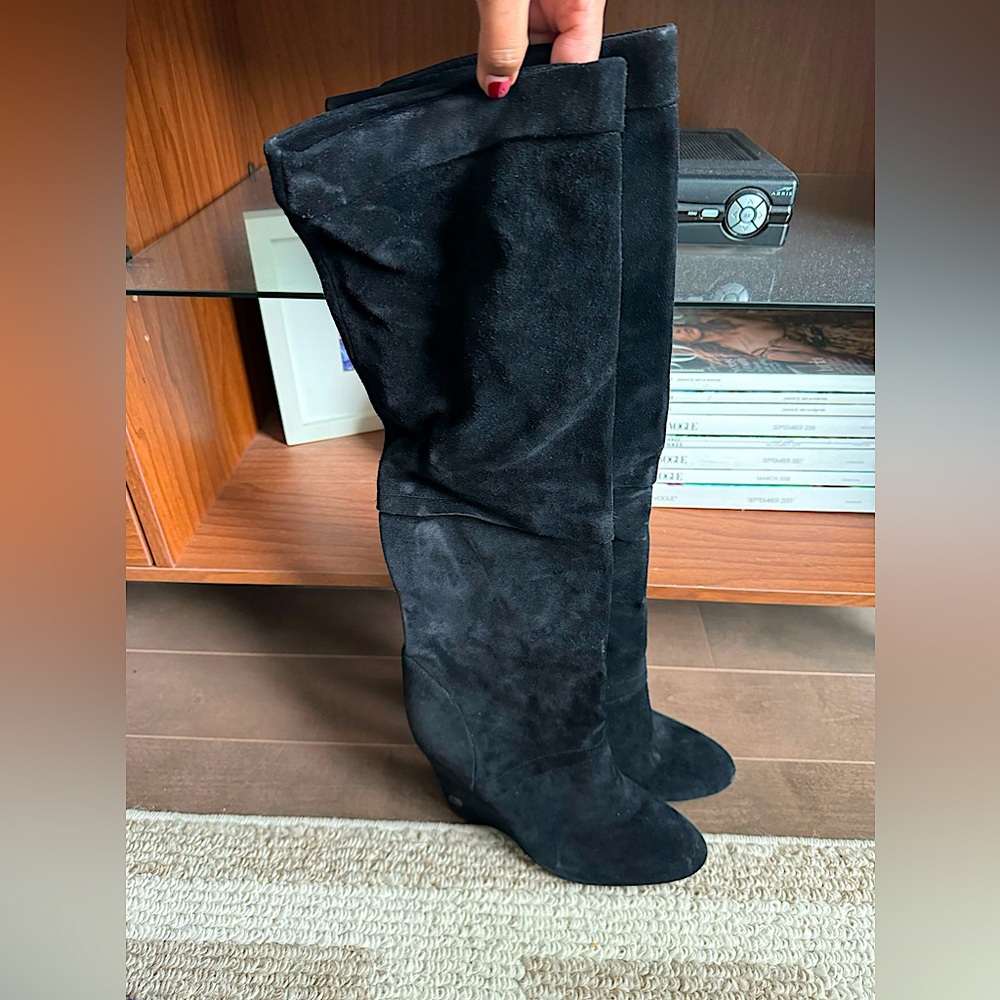 HOUSE OF HARLOW 1960 Samia Suede Boots